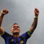 El Inter de Lautaro Martínez ganó el derbi frente al Milan y gritó campeón cinco fechas antes del final del Calcio