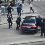 Hieren de varios tiros al primer ministro de Eslovaquia, Robert Fico, y afirman que su vida corre peligro