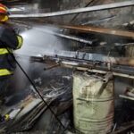 Bomberos sofocaron un incendio en un taller de herrería