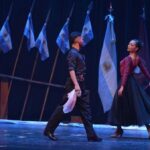 Revolución de Mayo: Emotiva Gala Patriótica en el Teatro Provincial